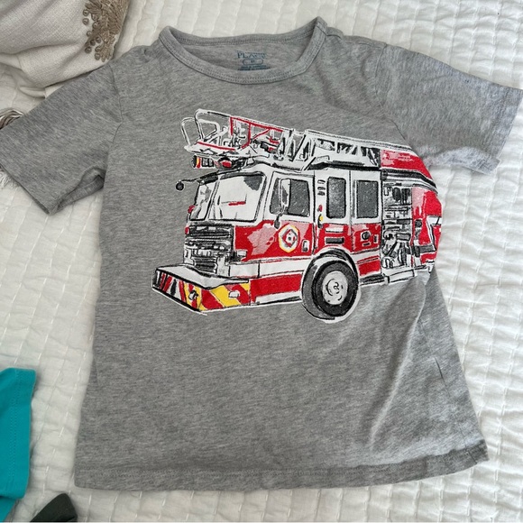 Bundle of seven toddler boy t-shirts , 5T - Picture 7 of 8